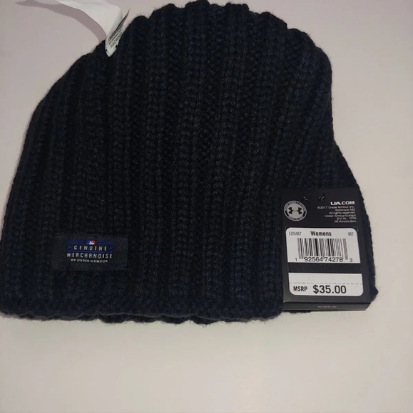 Under Armour Women’s Pom Beanie Hat - Picture 5 of 5